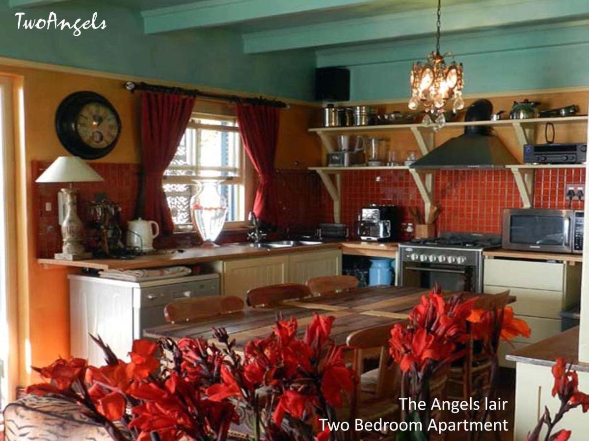 Готель Twoangels Книсна Екстер'єр фото